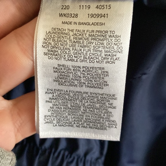 Columbia Ski Jacket. LIKE NEW!!! - Picture 14 of 14